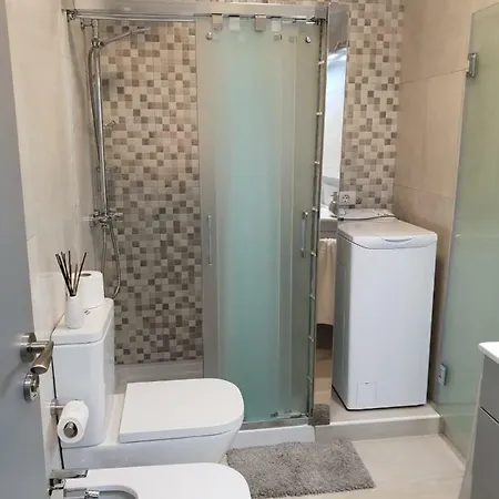 Luxury Tagara דירה *