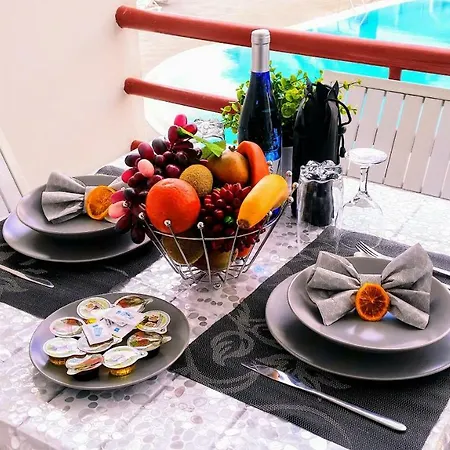 Διαμέρισμα Luxury Tagara *